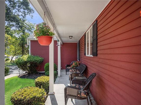 4th image of 58 Mulberry Dr