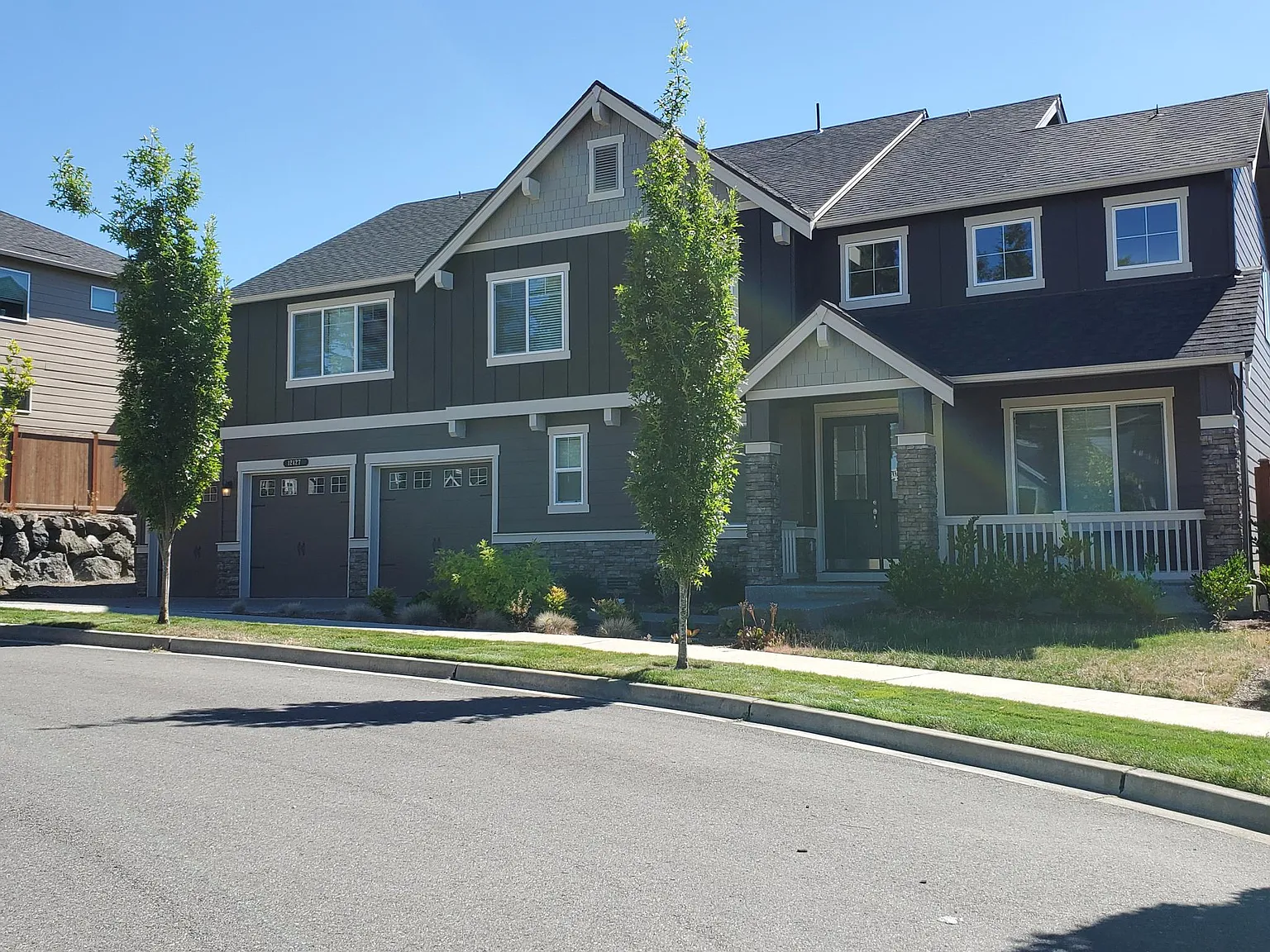 5 bed, 3356 sqft, $5,000 — Photo 1
