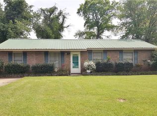 129 Lee Cir, Prattville, AL 36067