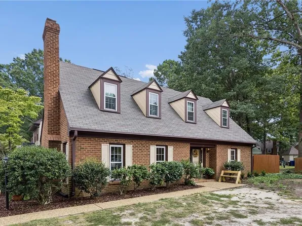 120 Sloane Pl, Newport News, VA 23606