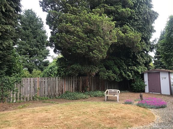 4th image of 12244 49th Ave S