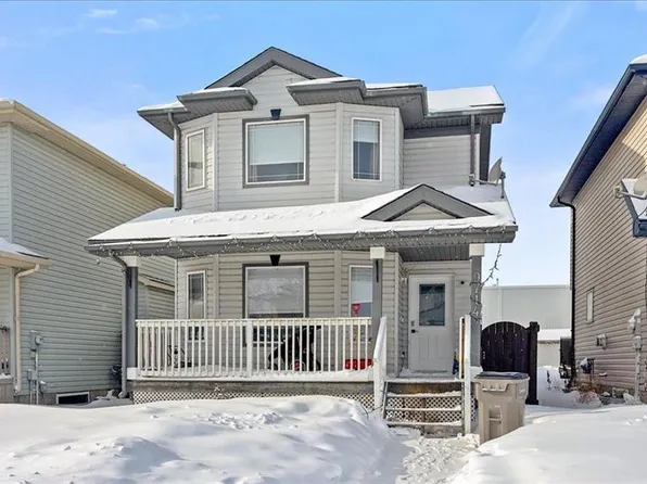 9714 E 90a St, Grande Prairie, AB T8X 1T3