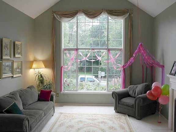 Living Area w/fireplace