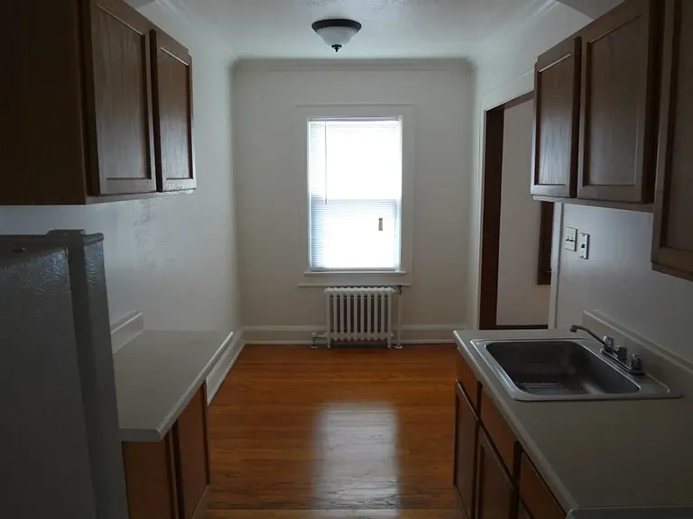 Studio Unit (Kitchen/Dinning Nook)