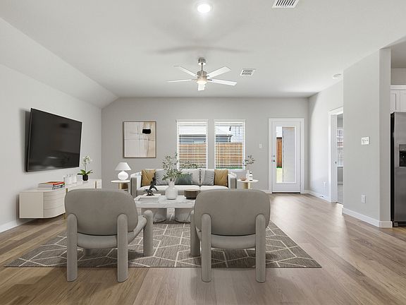 3rd image of 617 Marigold Hill Way