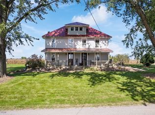 1250 Glenway Ave NW, North Lawrence, OH 44666