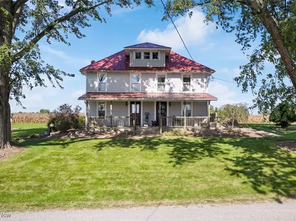 1250 Glenway Ave NW, North Lawrence, OH 44666
