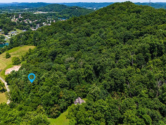 5th image of 415 Melton Hill Dr