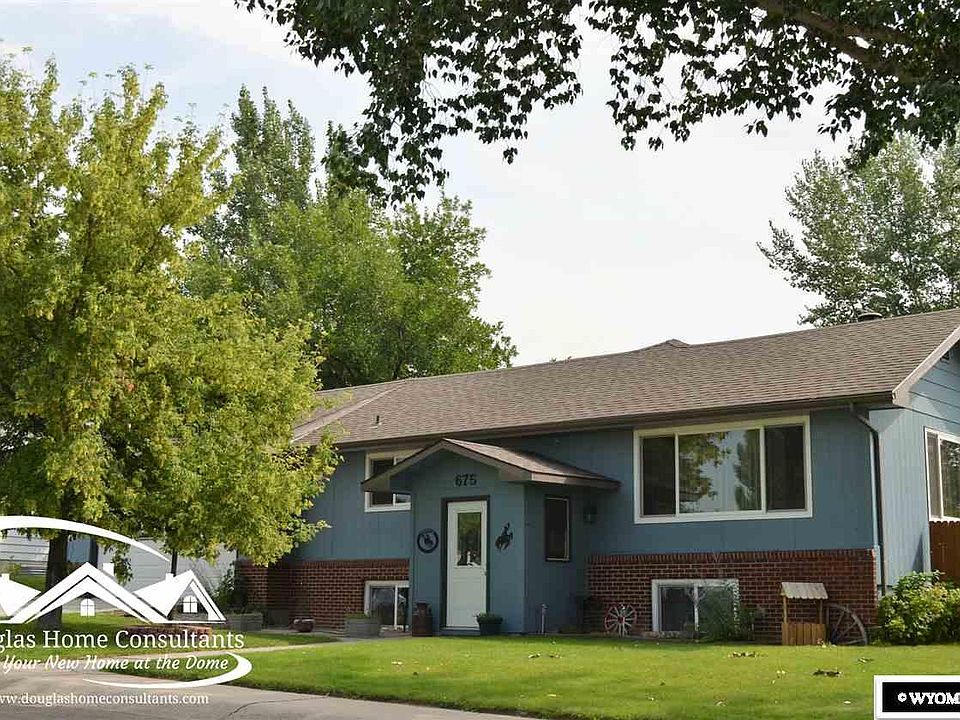 1st image of 675 Longview Dr