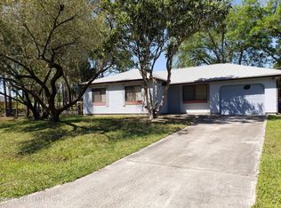 810 Algaringo Ave SE, Palm Bay, FL 32909
