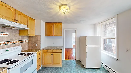 34 Charter St Photo 1