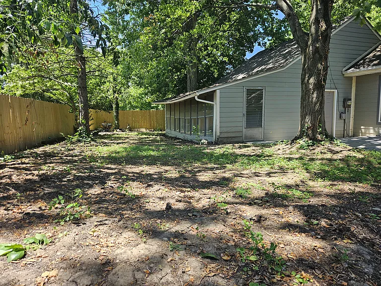 503 E Evergreen Ct — Photo 42