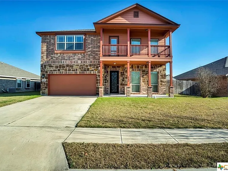 6900 Deorsam Loop — Photo 1