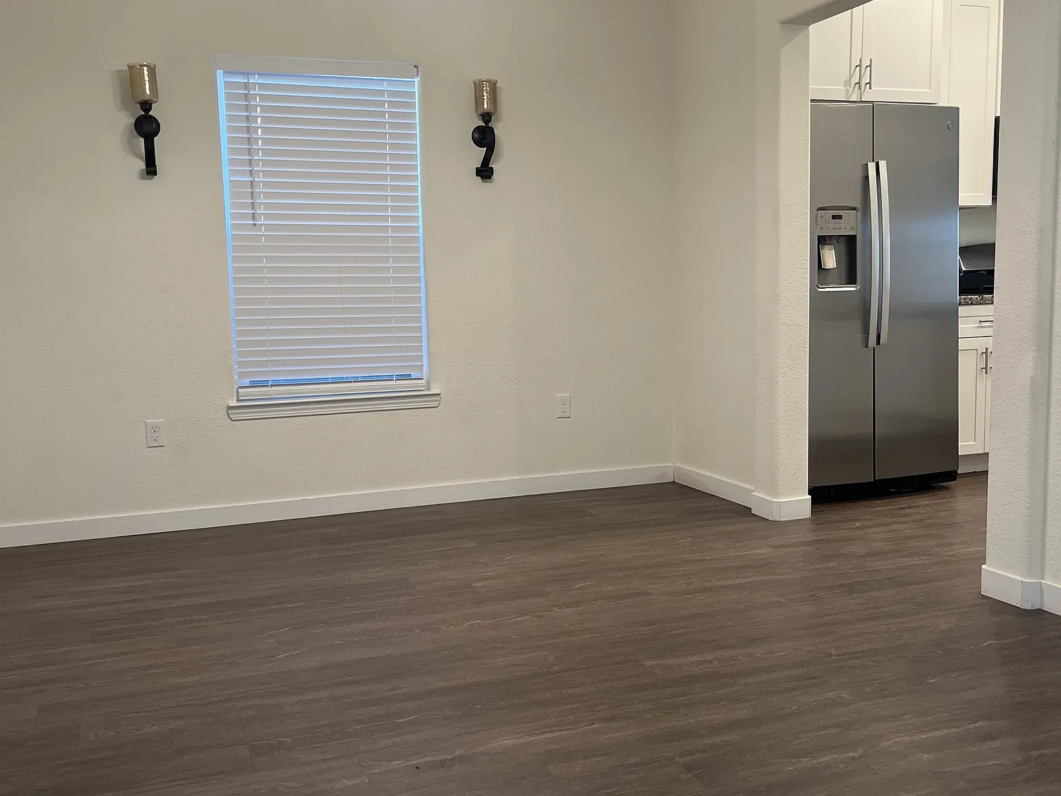 1031 Beymer Loop - 1 — Photo 4