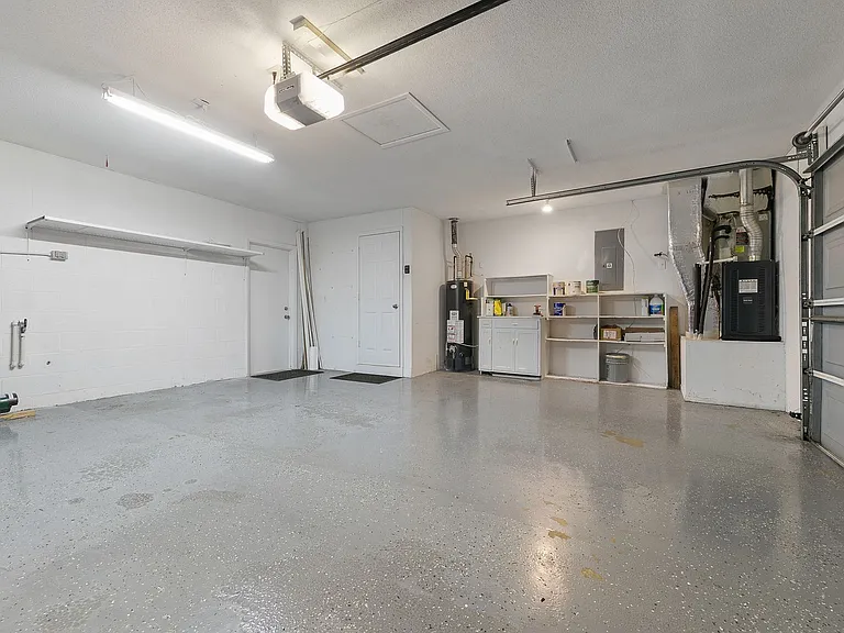 403 Bridgetown Ct — Photo 30