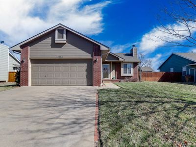 2206 N Horseshoe Cir, Derby, KS, 67037
