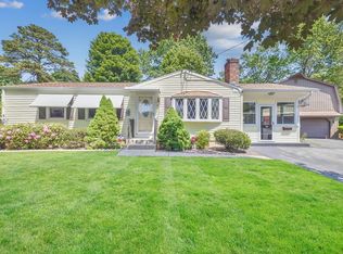 172 Holy Cross Cir, Ludlow, MA 01056