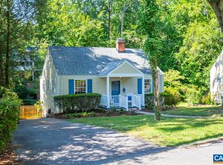 1613 Greenleaf Ln, Charlottesville, VA