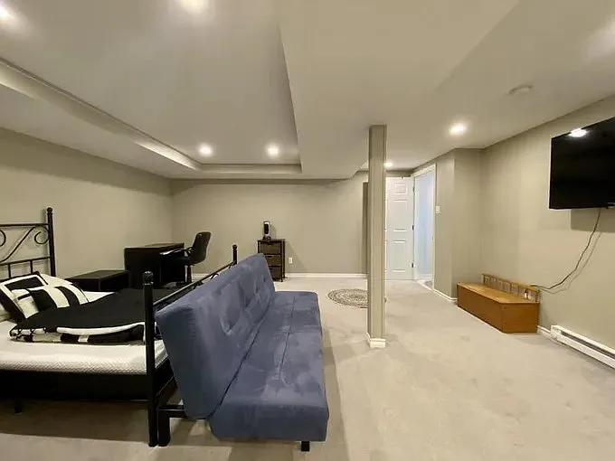 427 Main St #1 — Photo 3