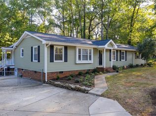 7202 Prentiss Rd, Greensboro, NC 27409