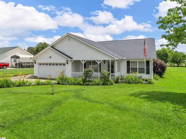 895 Grand Canyon Rd, Inman, SC 29349