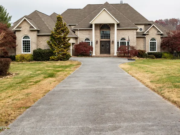 2330 Southern Shade Blvd, Knoxville, TN 37932