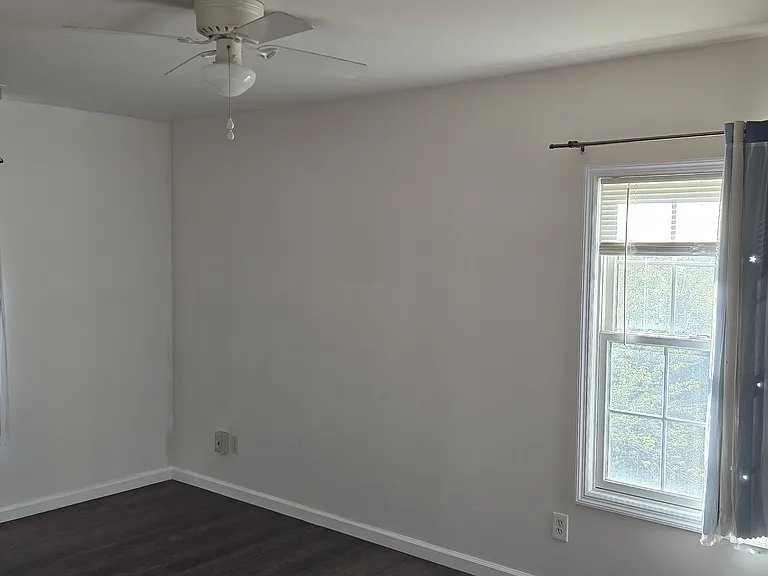 6016 Kenwood Rd — Photo 6