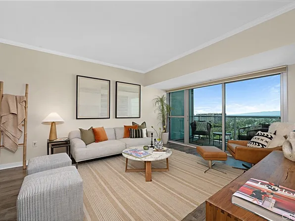 13700 Marina Pointe Dr Unit 1610, Venice, CA 90292