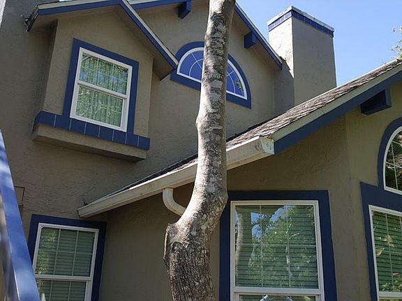 2nd image of 854 Baybreeze Way #660