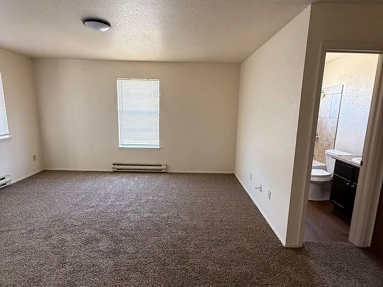2805 E Idaho Ave — Photo 5