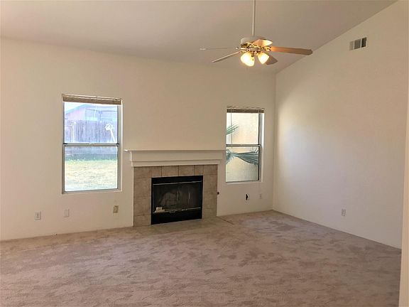 4th image of 477 Driftwood Ave