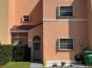 Lake Point, Miami, FL 33182