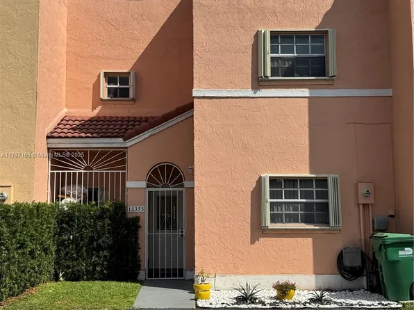 12355 NW 7th Ln, Miami, FL 33182