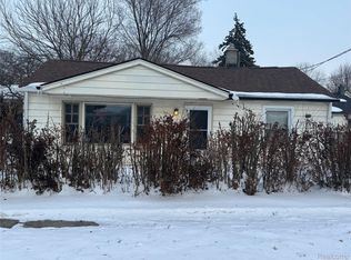 20830 Montrose Ave, Warren, MI 48089