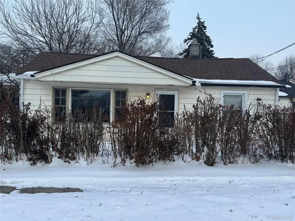 20830 Montrose Ave, Warren, MI 48089
