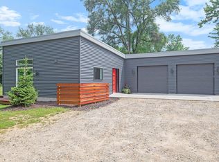 14242 Eden St, Marshall, MI 49068