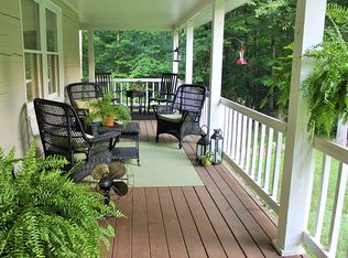 323 Silver Wood Ln, Lexington, SC 29072