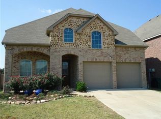 1001 Raleigh Path Rd, Denton, TX 76208