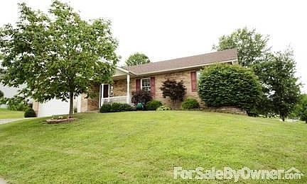 Exterior Front
						:
						Large corner lot.