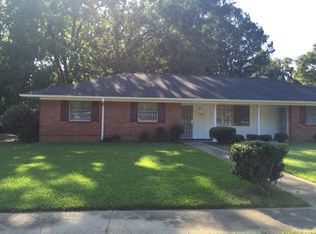 5389 Cedar Park Dr, Jackson, MS 39206