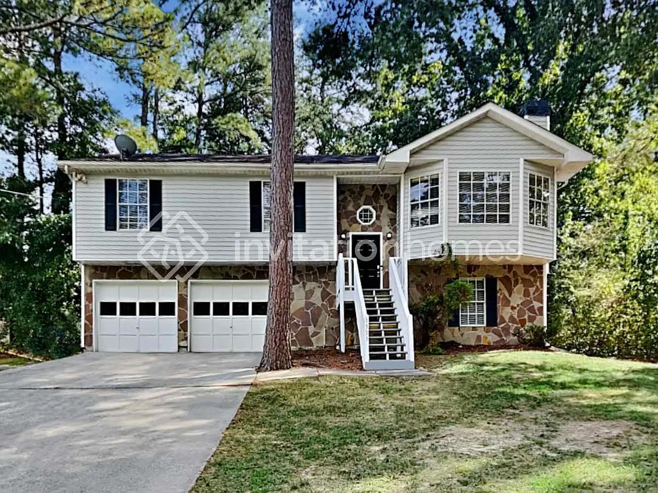 1333 Regal Heights Dr Lithonia, GA 30058 — Photo 1