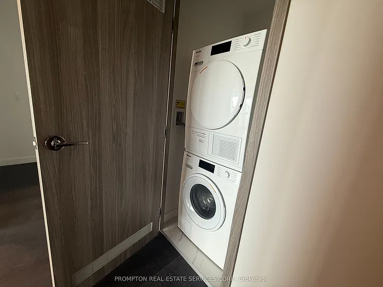 18 Esther Shiner Blvd #3206 — Photo 13