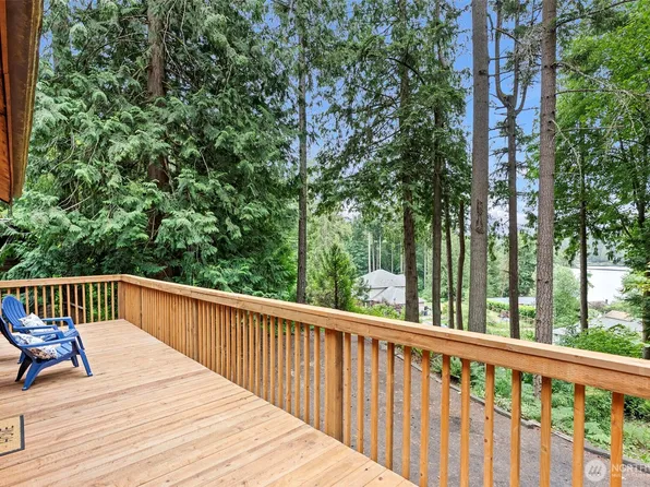 13600 Hillcrest Street NW, Poulsbo, WA 98370