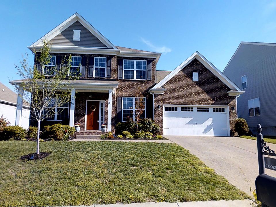 1st image of 1829 Looking Glass Ln
