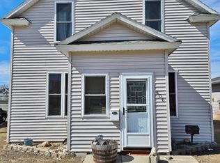 406 2nd Ave SE, Rugby, ND 58368