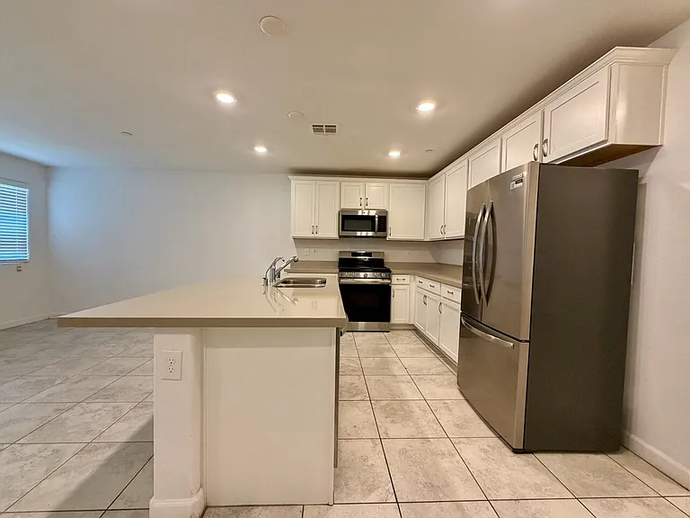 691 Pickled Pepper Pl — Photo 7