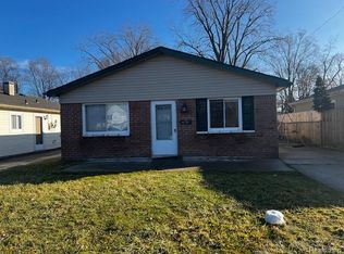 14701 Duncan St, Taylor, MI 48180