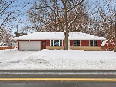 8081 Red Oak Dr, Moundsview, MN, 55112