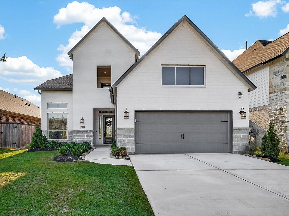 1st image of 2811 Acacia Grove Dr