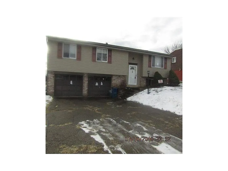616 Bluestone Dr photo 1
